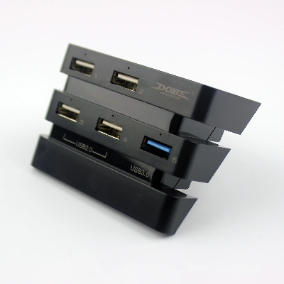USB-хаб Dobe для PlayStation 4 Pro